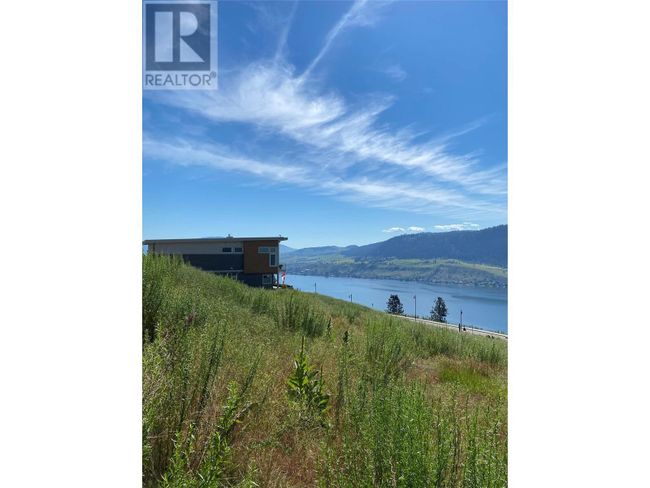 8836 Oxford Rd, Home with 0 bedrooms, 0 bathrooms and null parking in Vernon BC | Image 14