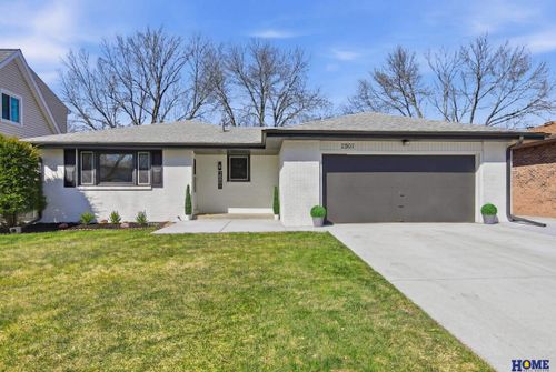 2801 N 74th St, Lincoln, NE, 68507-2910 | Card Image