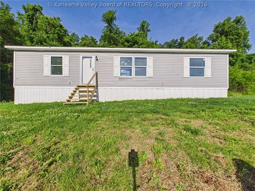 1636 West Rd, Huntington, WV, 25701-4538 | Card Image
