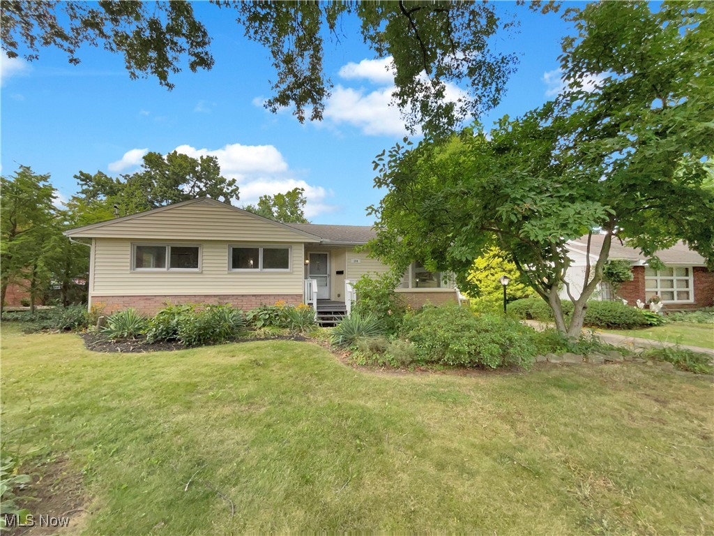 Brouse Dr, Wadsworth, OH 44281