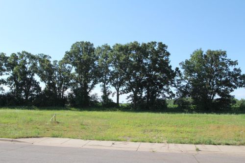 1028 24th St N, Sartell, MN, 56377-4721 | Card Image