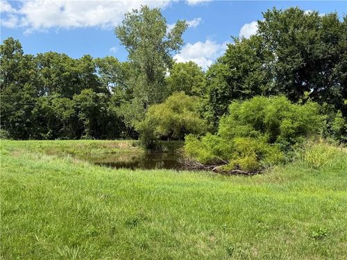 15757 206th St, Tonganoxie, KS, 66086 | Card Image