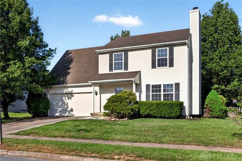 2295 Murphy Dr, Fairborn, OH, 45324-2170 | Card Image