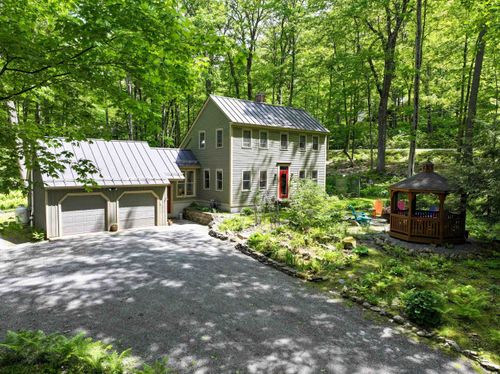 24 Oak Dr, Middlebury, VT, 05753-9055 | Card Image