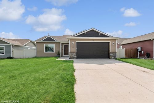 180 Jackson Peak Dr, Kalispell, MT, 59901-7157 | Card Image