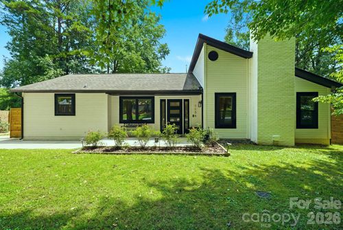 1136 Grace Meadow Dr, Mooresville, NC, 28115-2789 | Card Image