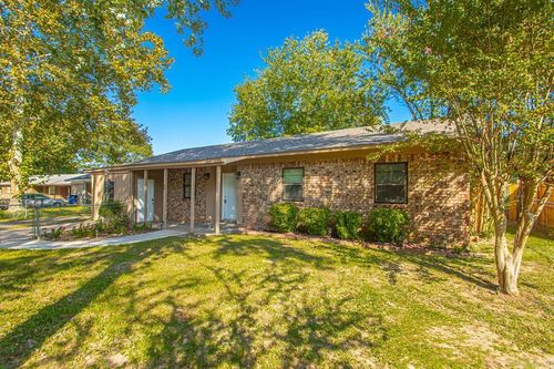 64 Saint John St, Cabot, AR, 72023-2830 | Card Image