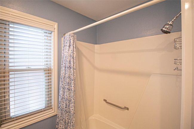 330 Holiday Ln, House other with 3 bedrooms, 2 bathrooms and 4 parking in Coldspring TX | Image 14