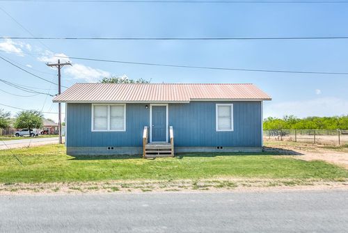 901 Labadie St, Sterling City, TX, 76951 | Card Image