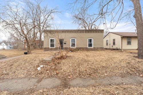 2406 Logan Ave, Des Moines, IA, 50317-2253 | Card Image