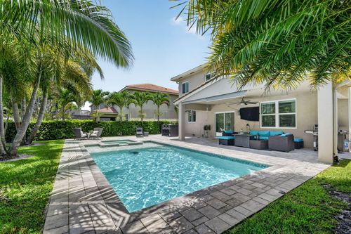 8890 Cobblestone Point Cir, Boynton Beach, FL, 33472-4432 | Card Image