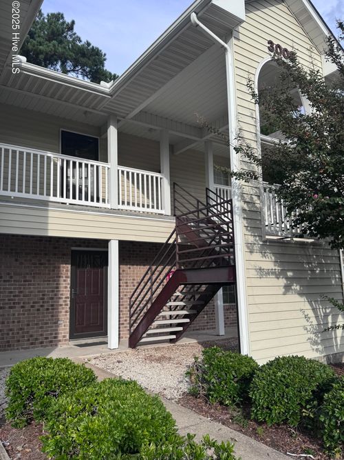 b-3008 Mulberry Lane, Greenville, NC, 27858 | Card Image