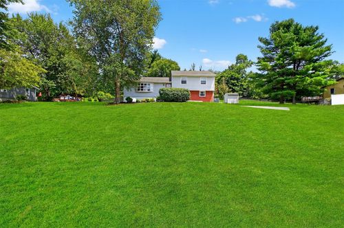 5 Verplanck Ave, East Fishkill, NY, 12533-5152 | Card Image