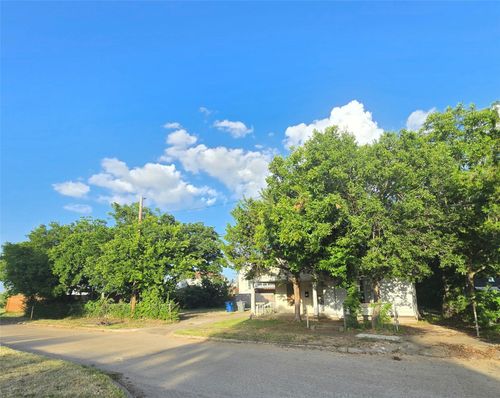 3338 Coronet Blvd, Dallas, TX, 75212-2909 | Card Image