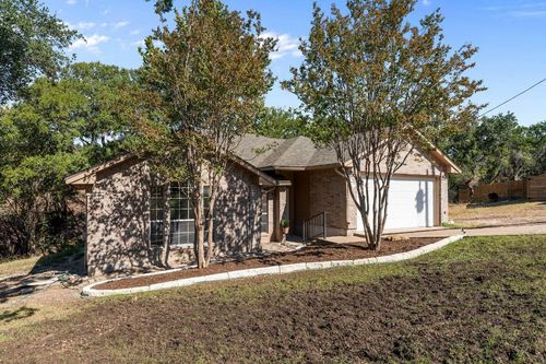 7704 Plateau Cv, Lago Vista, TX, 78645-4001 | Card Image