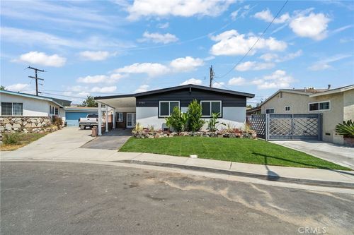 3735 Bear Ct, Bell Gardens, CA, 90201-2201 | Card Image