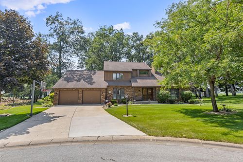 58491 Westwood Dr, South Bend, IN, 46619-9639 | Card Image