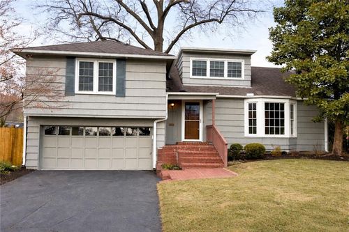 7000 Roe Ave, Prairie Village, KS, 66208-2572 | Card Image