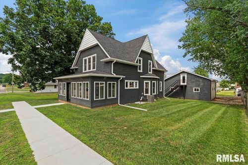 1103 Mulberry St, Bellevue, IA, 52031-1035 | Card Image