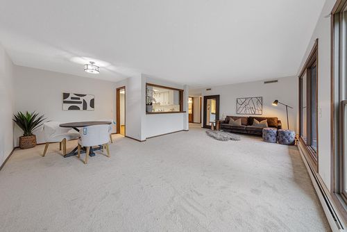 unit-237-9700 Portland Ave S, Bloomington, MN, 55420-4560 | Card Image