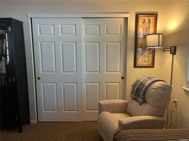 105 - 105 Carriage Ln, Condo with 2 bedrooms, 4 bathrooms and null parking in Plainview NY | Image 17