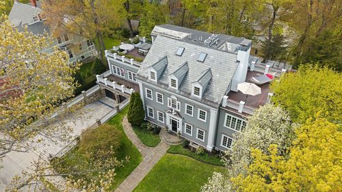 95 Temple St, Newton, MA, 02465-2306 | Card Image