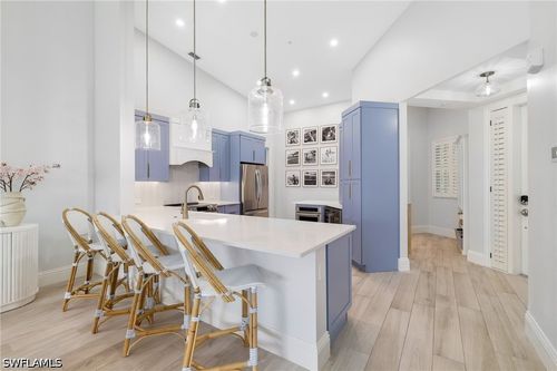 202-831 Sailaway Ln, NAPLES, FL, 34108-0701 | Card Image