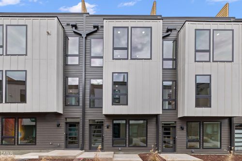 304-512 Gordon St, Durham, NC, 27701-4781 | Card Image