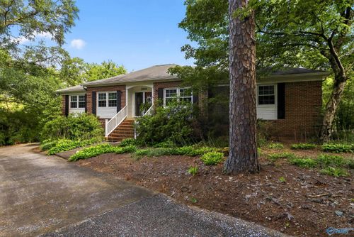 280 Bellevue Cir, Gadsden, AL, 35904-3636 | Card Image
