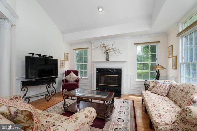 111 Saint Clair Ct, Townhouse with 3 bedrooms, 3 bathrooms and null parking in Princeton NJ | Image 4