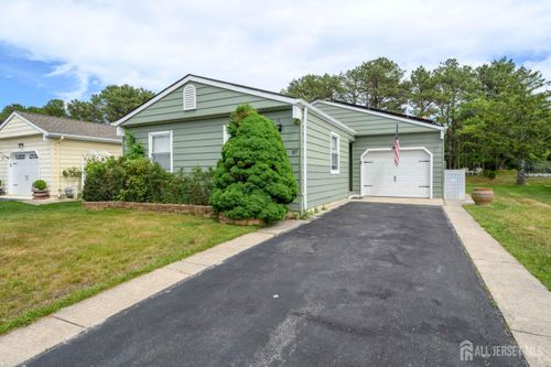 87 Chesterfield Ln, Toms River, NJ, 08757-6510 | Card Image