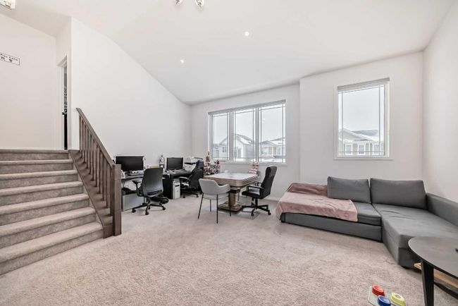 91 Carrington Crescent Nw, Home with 4 bedrooms, 2 bathrooms and 4 parking in Calgary AB | Image 22