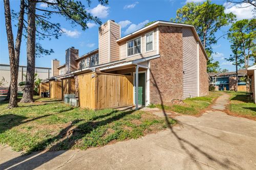 unit-301-7402 Alabonson Rd, Houston, TX, 77088-5358 | Card Image