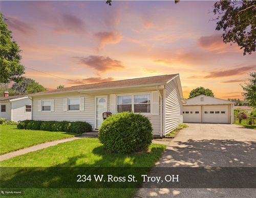 234 W Ross St, Troy, OH, 45373-3930 | Card Image