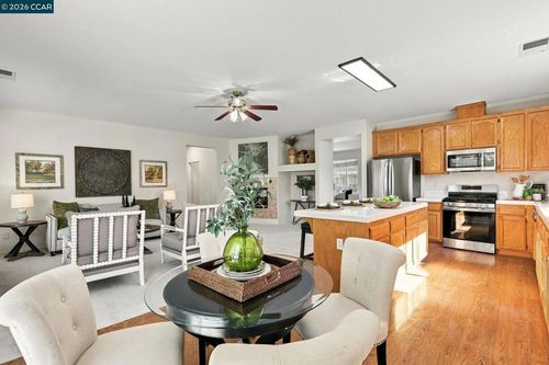 4457 Mira Loma Dr, Pittsburg, CA, 94565 | Card Image