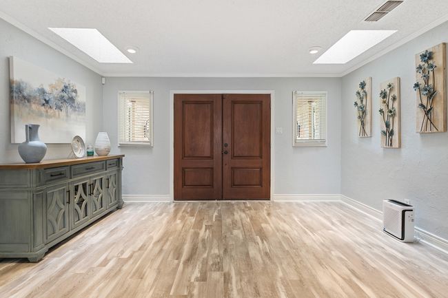 4018 88 Th Pl, House other with 3 bedrooms, 3 bathrooms and null parking in Lubbock TX | Image 4