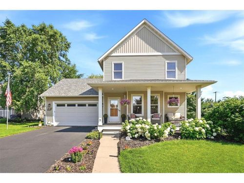 9 Founders Grn, HUDSON, WI, 54016-7787 | Card Image