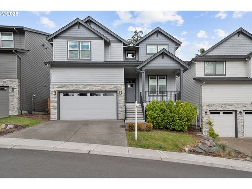 14061 Se Piper Cub Way, Milwaukie, OR, 97267-2066 | Card Image