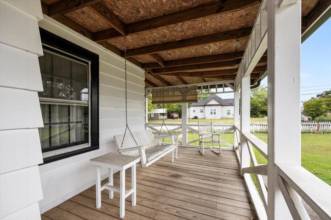 201 Beech St, House other with 3 bedrooms, 2 bathrooms and 2 parking in Rossville GA | Image 4