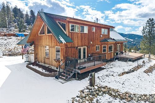 16 Smokey Mountain Rd, Republic, WA, 99166-8842 | Card Image