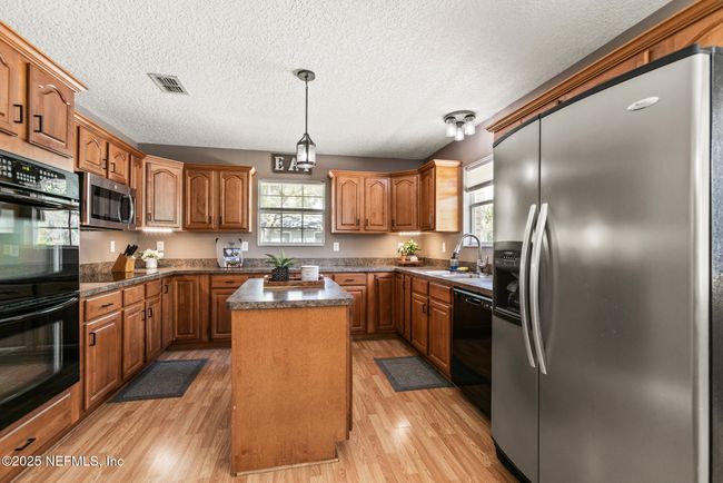85 Murray St N, House other with 3 bedrooms, 2 bathrooms and null parking in Baldwin FL | Image 18