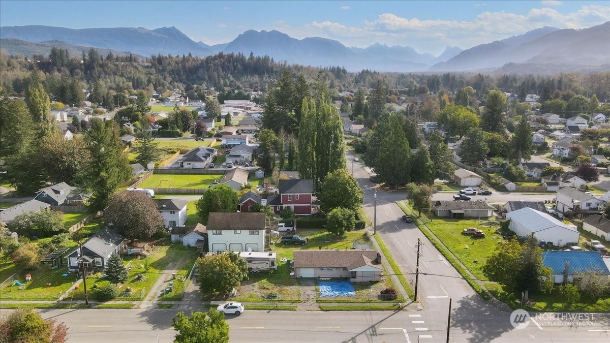 1st St, Sultan, WA 98294