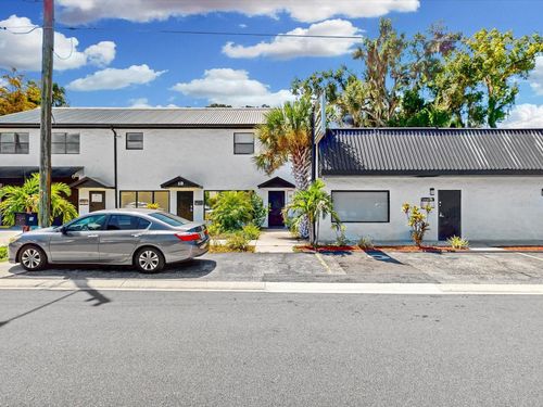 18 W Bass St, KISSIMMEE, FL, 34741-4402 | Card Image