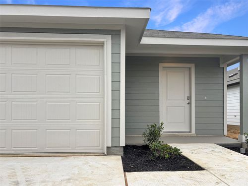 5544 Flannel Ln, Krum, TX, 76249-2079 | Card Image