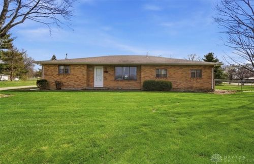 6020 Studebaker Rd, Tipp City, OH, 45371-9745 | Card Image