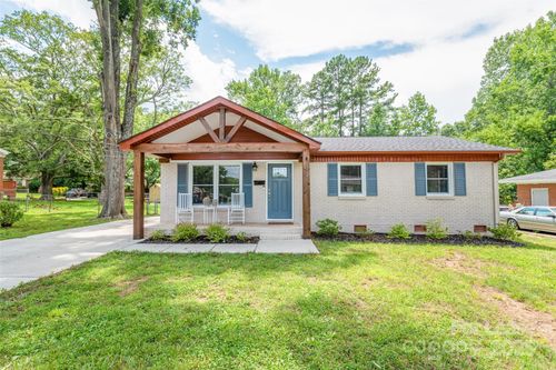 3932 Slagle Dr, Charlotte, NC, 28215-3310 | Card Image