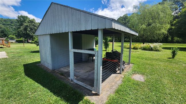 605 Dean St, House other with 3 bedrooms, 1 bathrooms and 5 parking in Confluence PA | Image 21