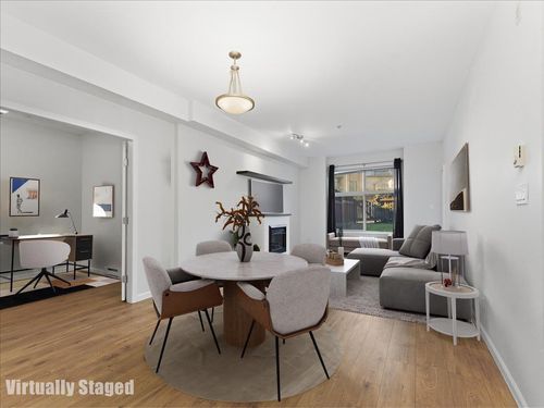 101-275 Ross Dr, New Westminster, BC, V3L0B6 | Card Image