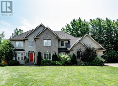 9 Mayfair Crt, House other with 5 bedrooms, 4 bathrooms and null parking in Riverview NB | Image 1