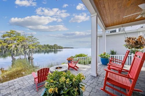 118 Yacht Club Pt, Green Cove Springs, FL, 32043-2439 | Card Image